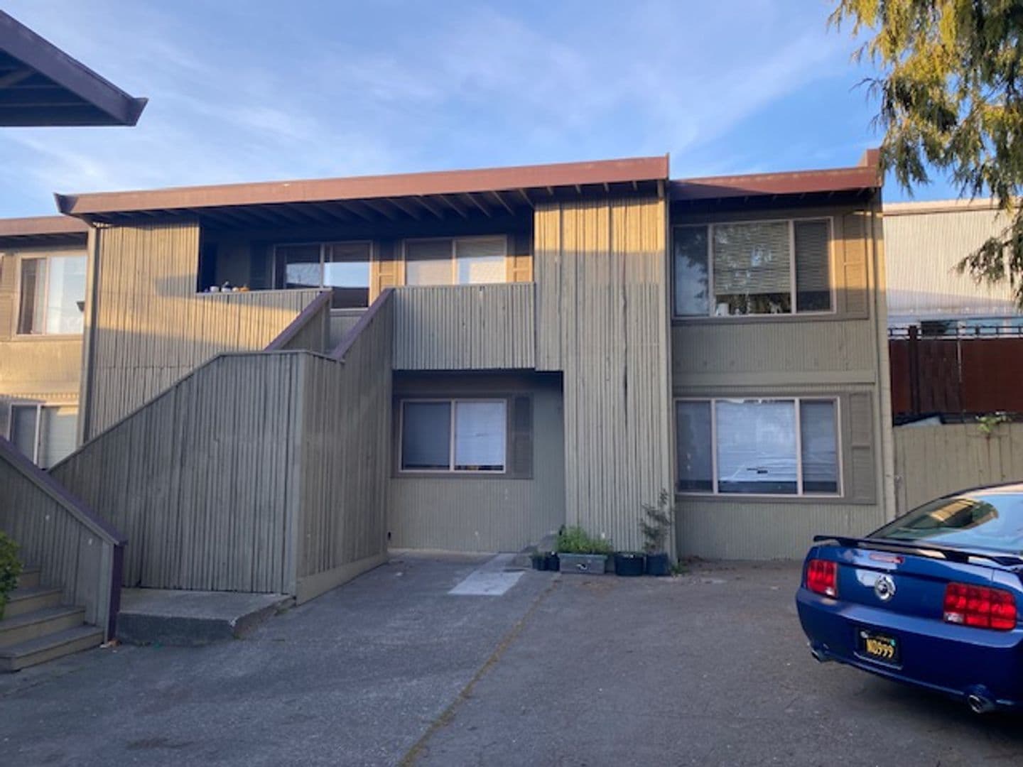 Arcata Apartment: 964 9th ST