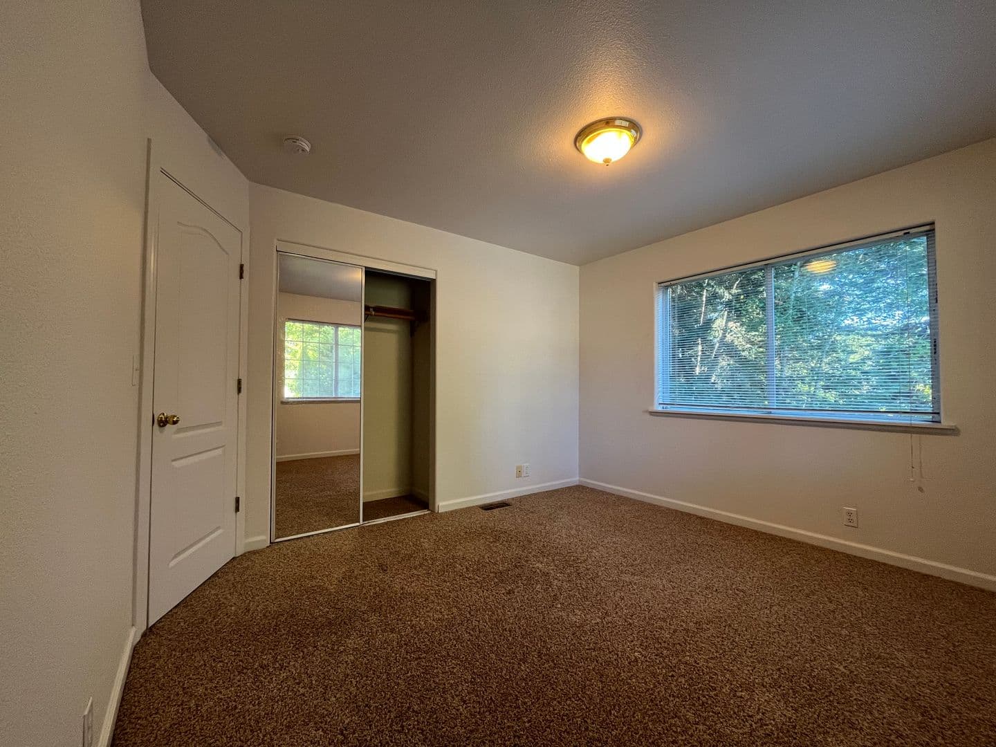 Eureka House: 1146 Vista DR