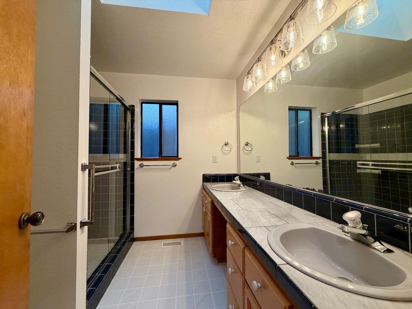 Eureka Townhome: 4036 Campton RD