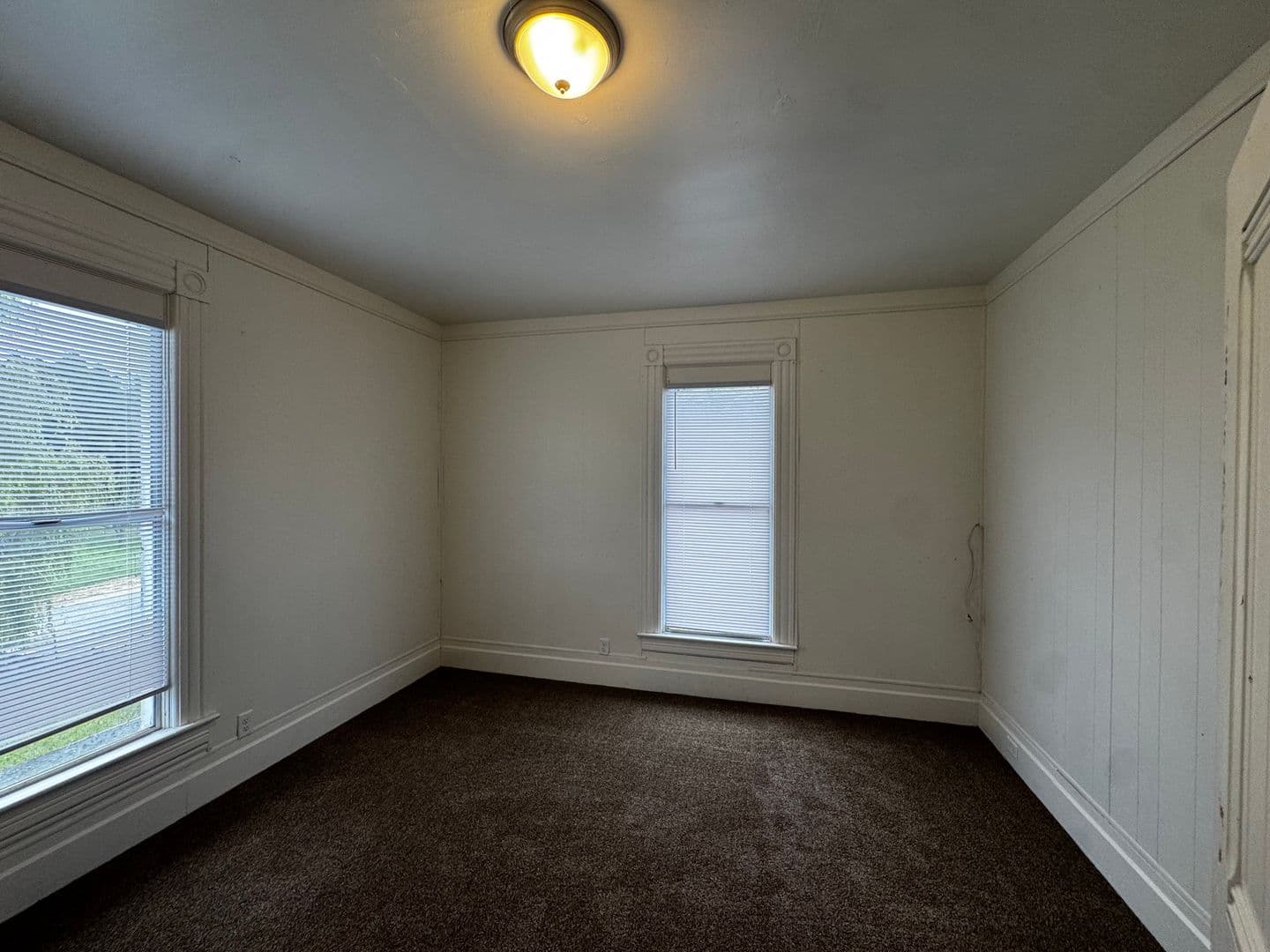 Fortuna Apartment: 910 8th ST