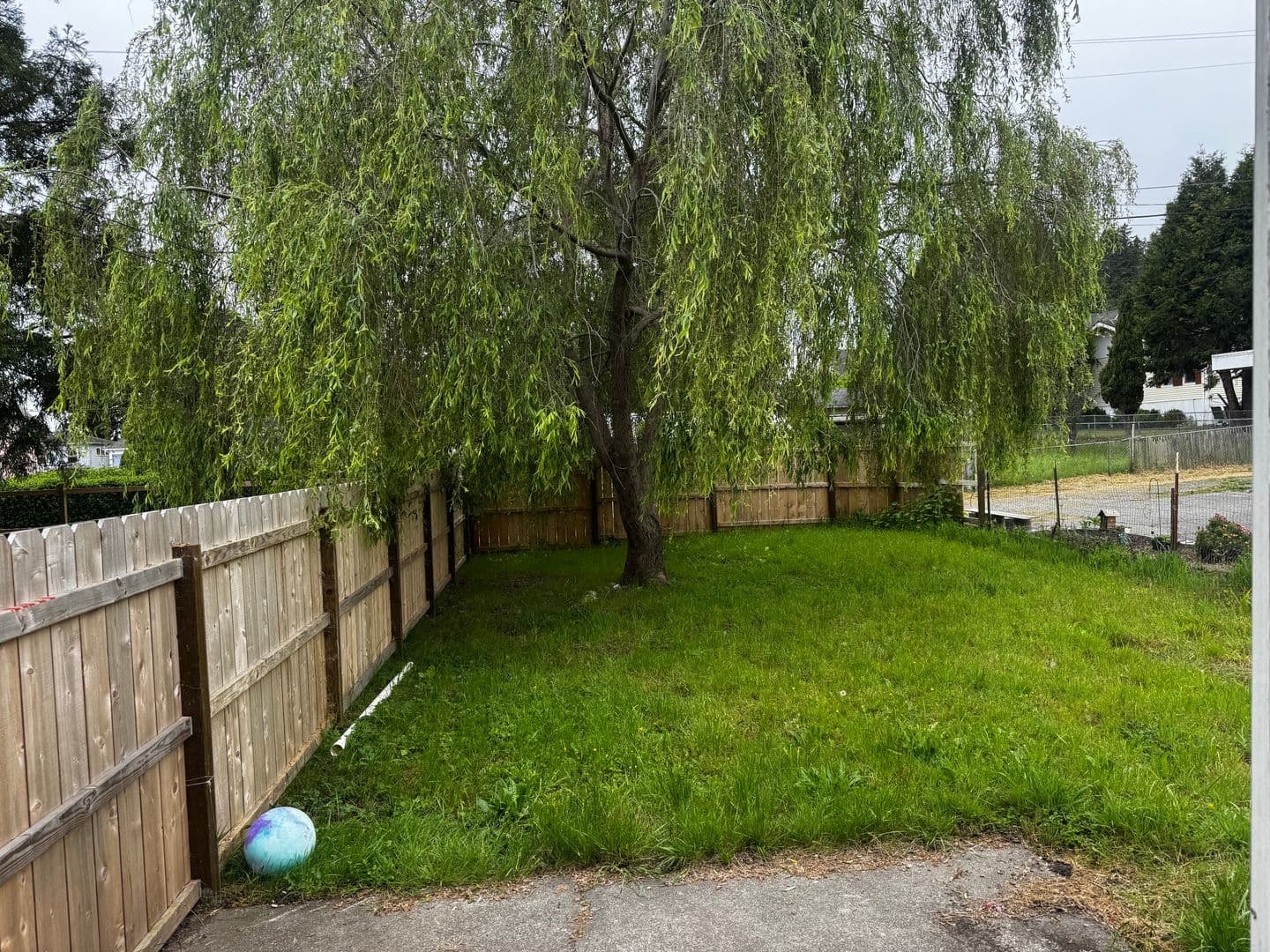 Fortuna Apartment: 910 8th ST