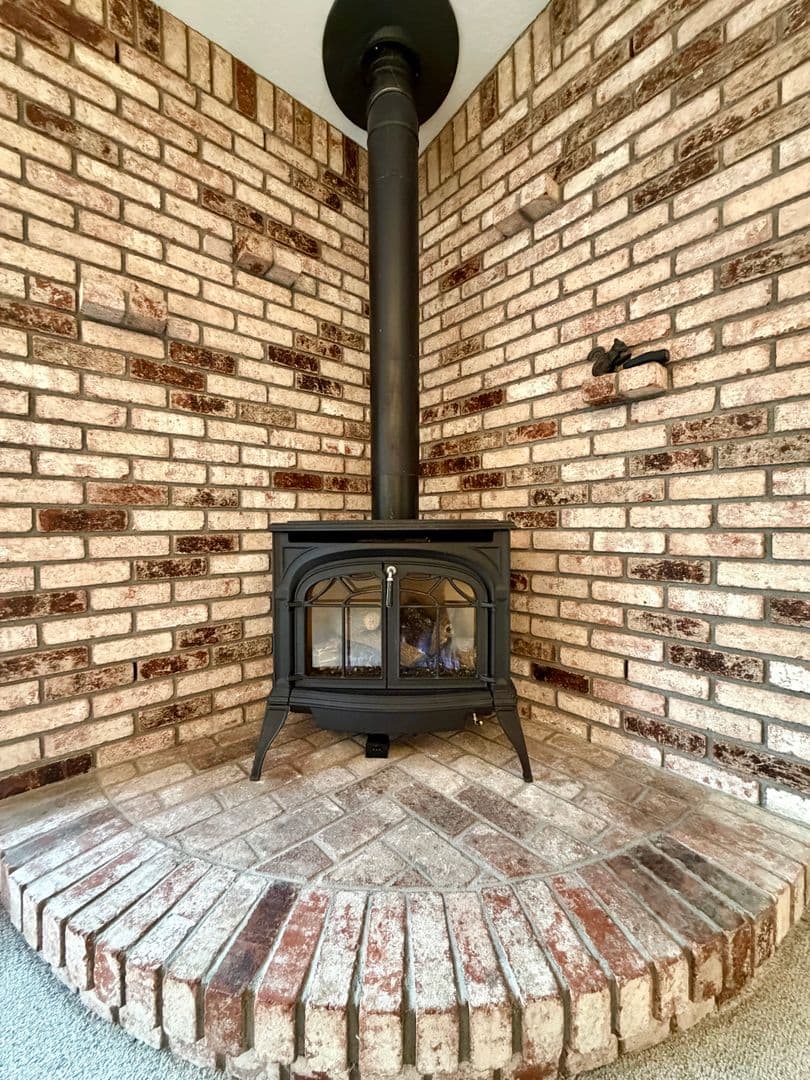 Eureka Townhome: 4036 Campton RD