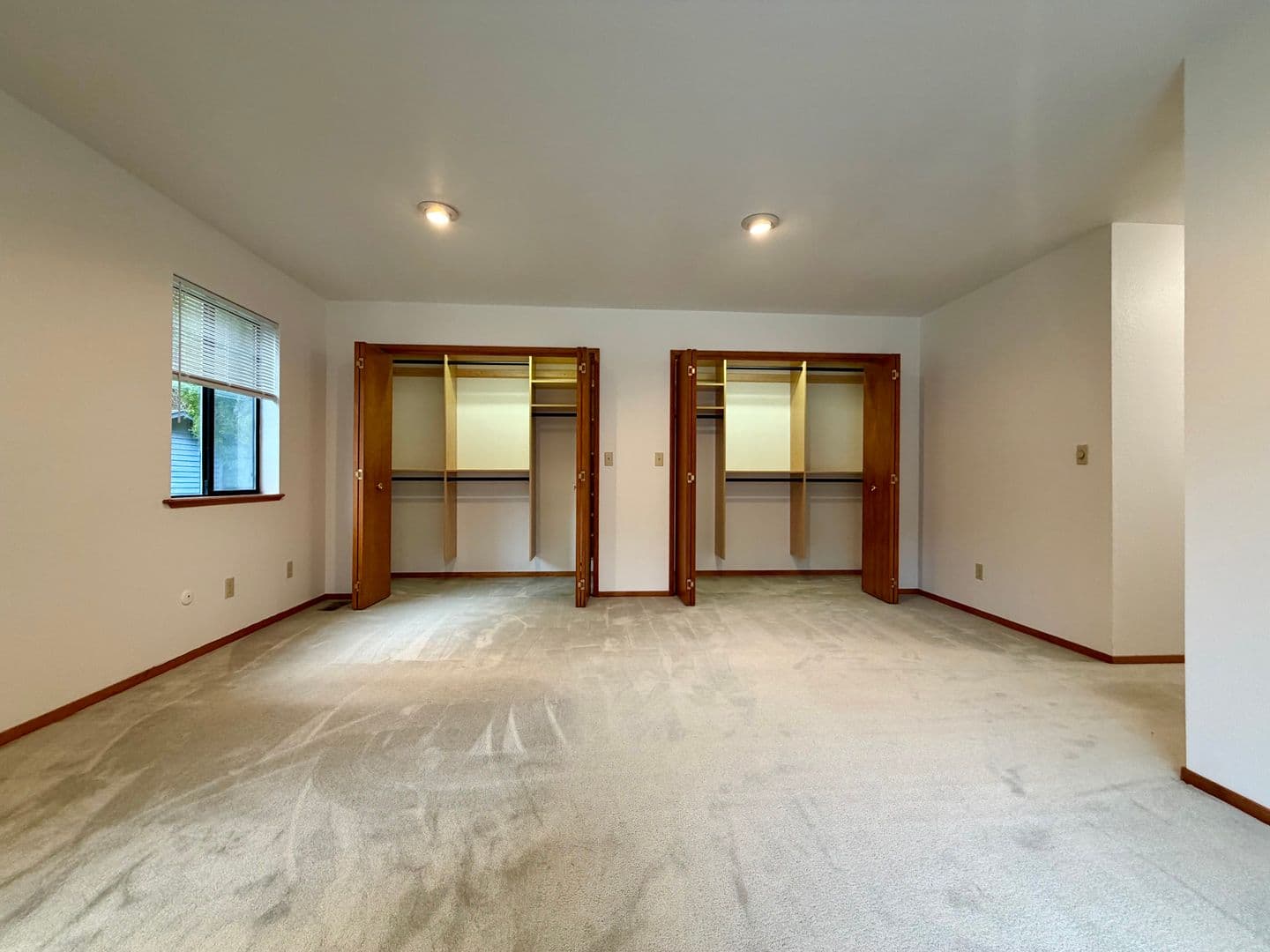 Eureka Townhome: 4036 Campton RD