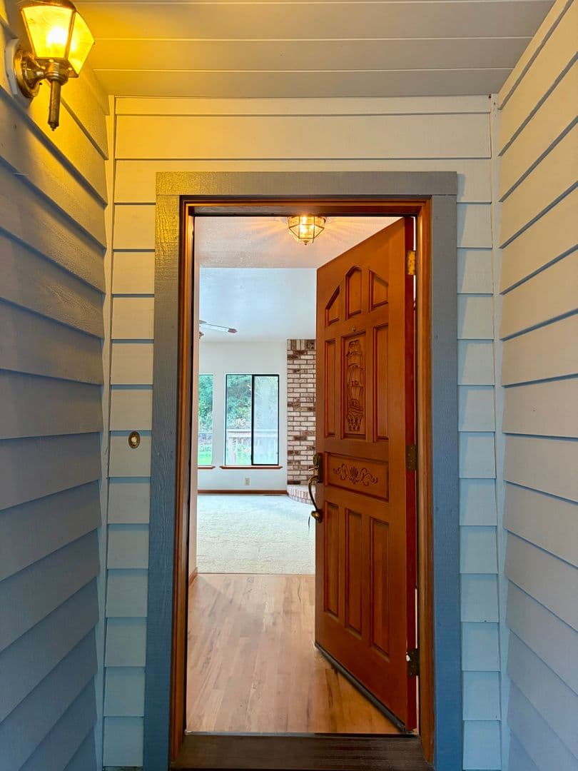 Eureka Townhome: 4036 Campton RD