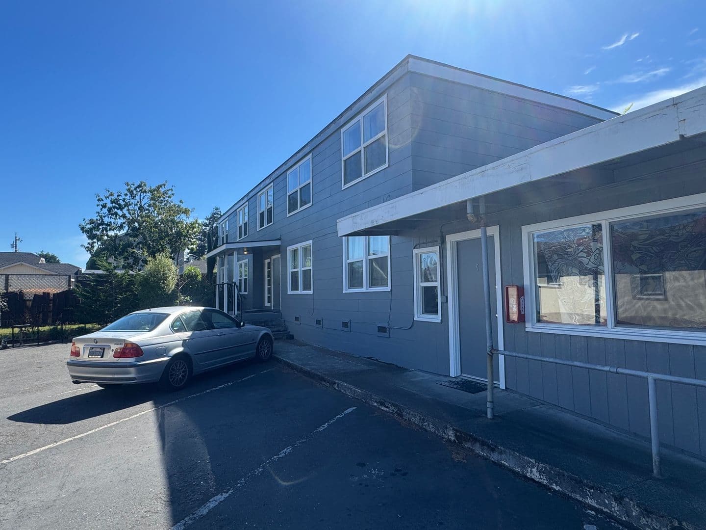 Eureka Apartment: 4041 & 4043 Williams St Unit #1-9