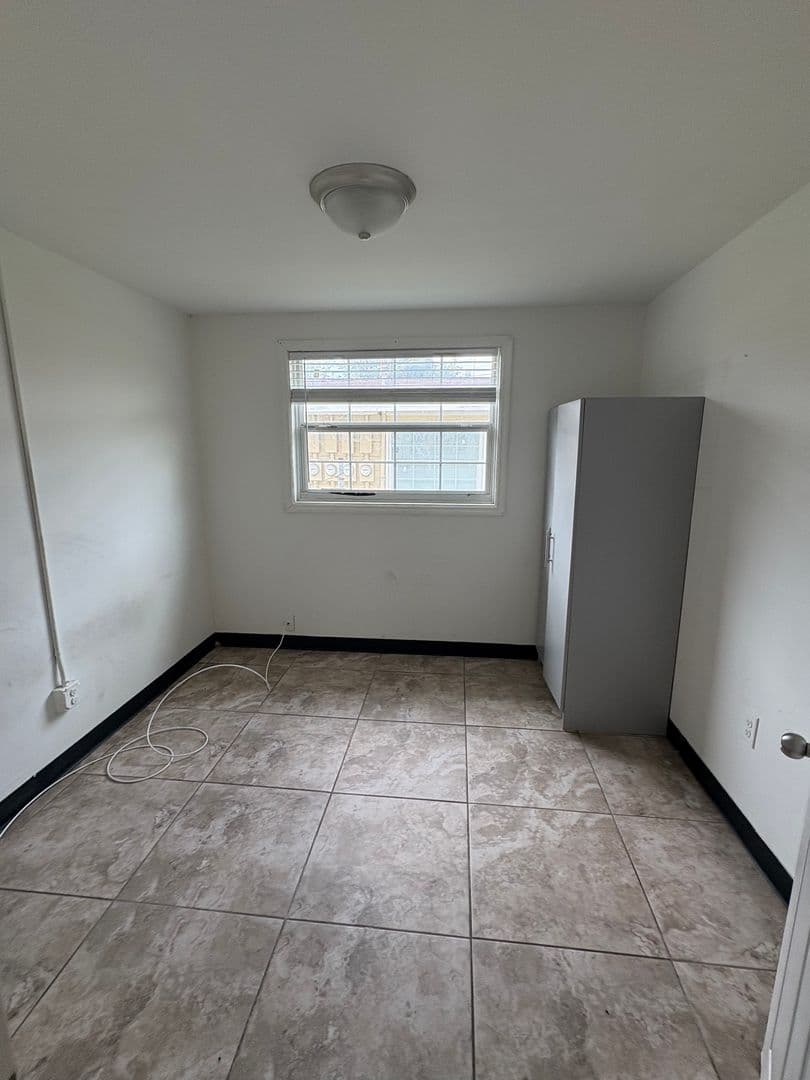 Dade City Apartment: 17th Street