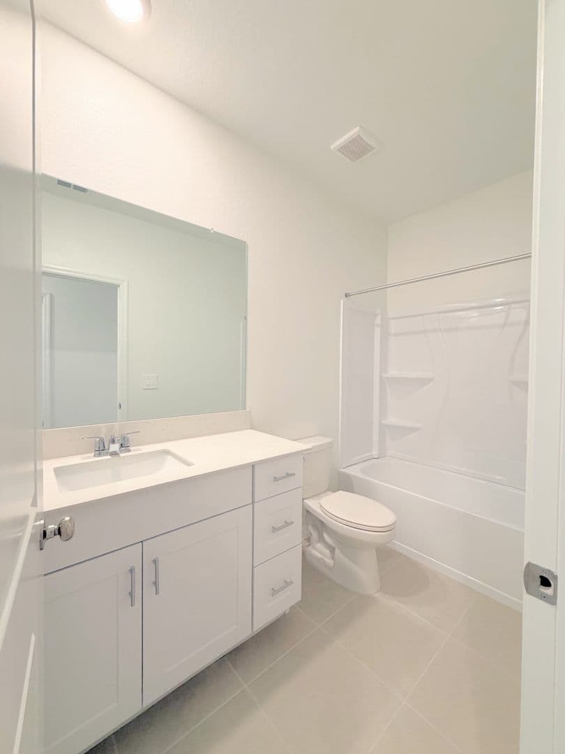 Zephyrhills House: 36162 Obsidian Ln