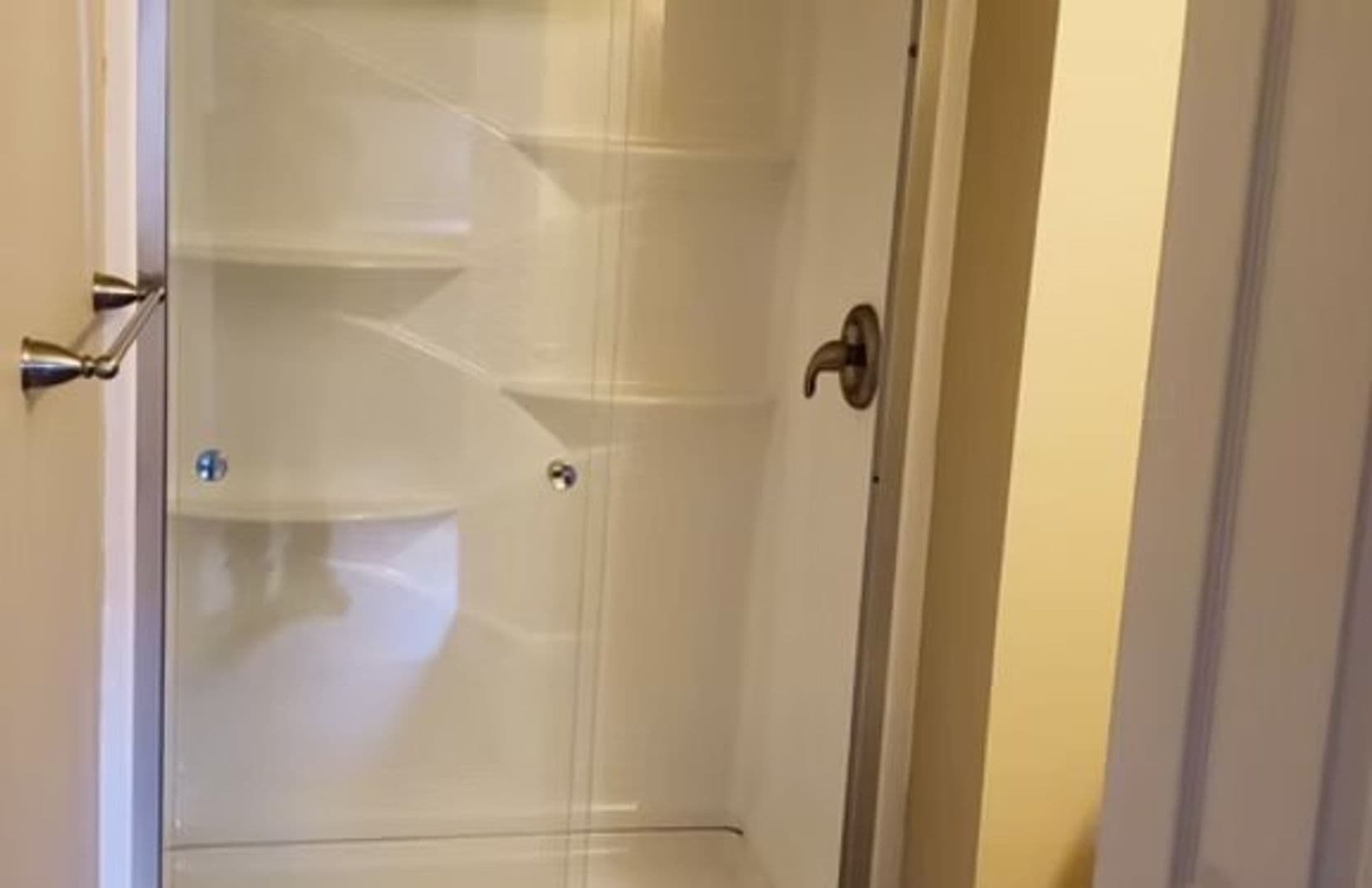 Binghamton Apartment: 53 Murray