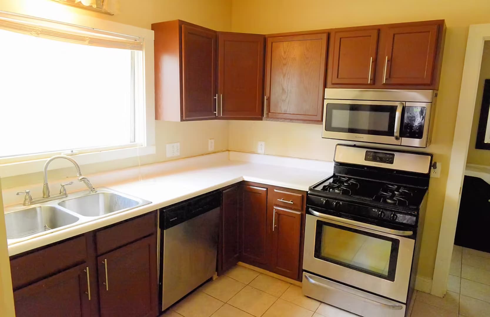 Binghamton Apartment: 68 Walnut