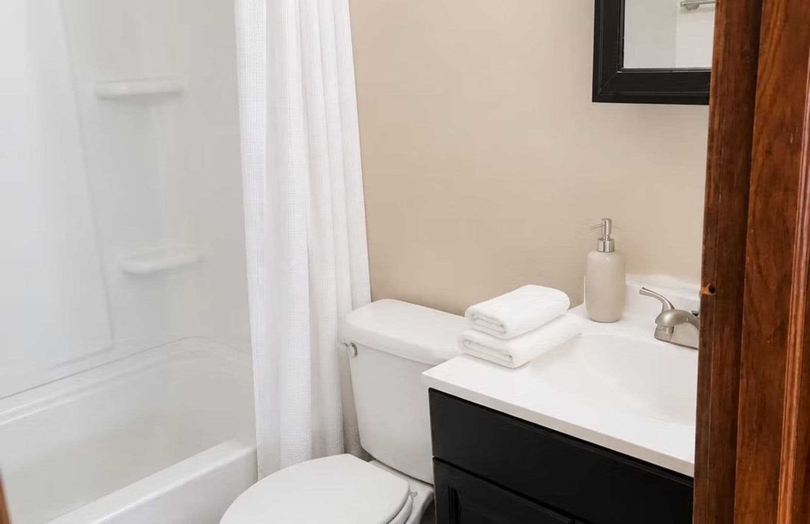 Binghamton Apartment: 222 Main