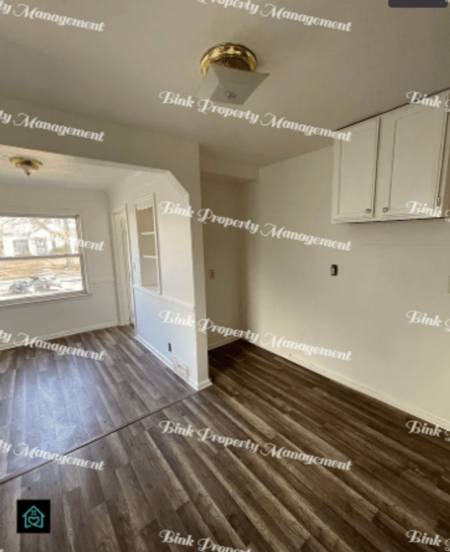 Detroit House: 20277 Ferguson St