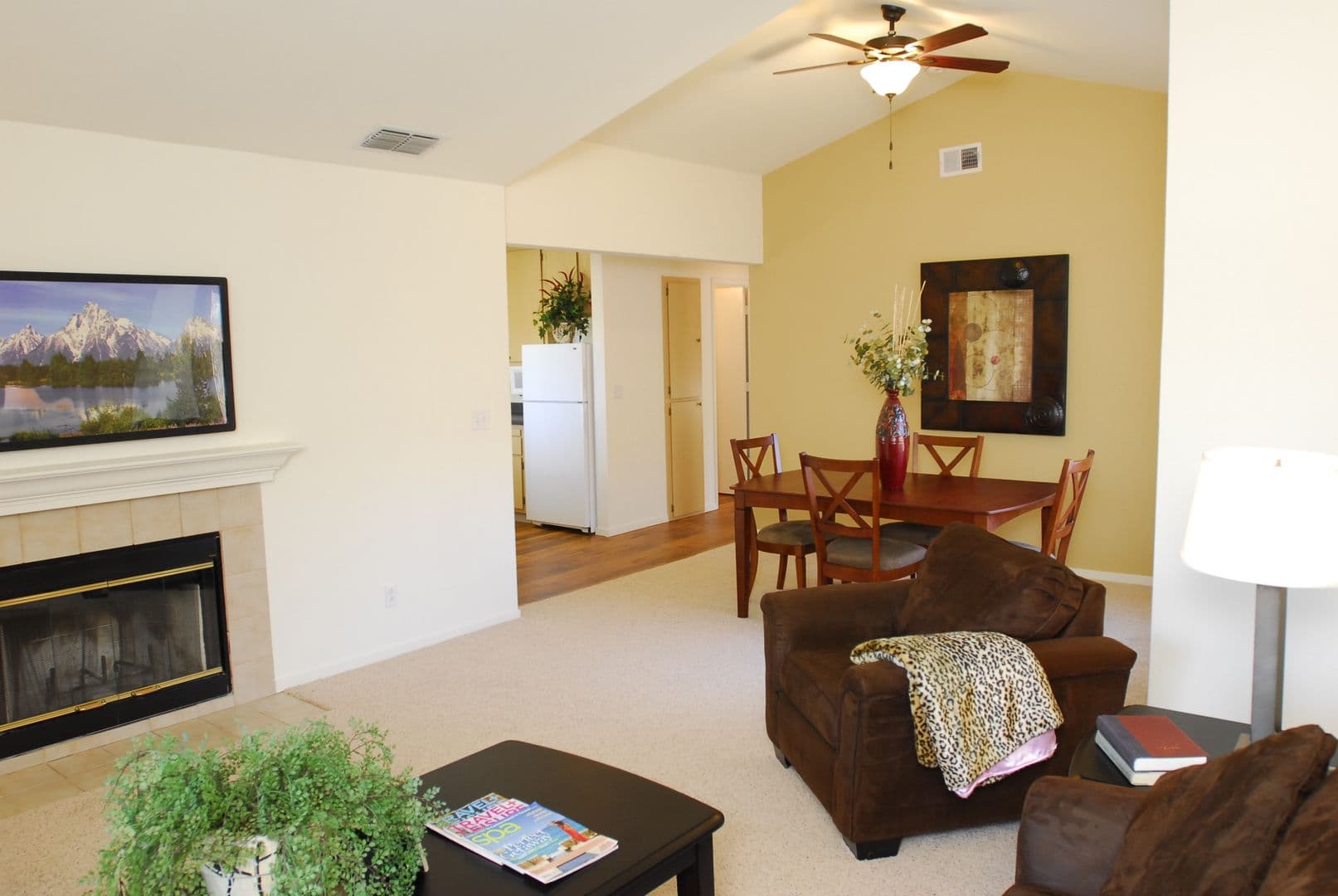 El Dorado Hills Apartment: 1026 Olson Lane