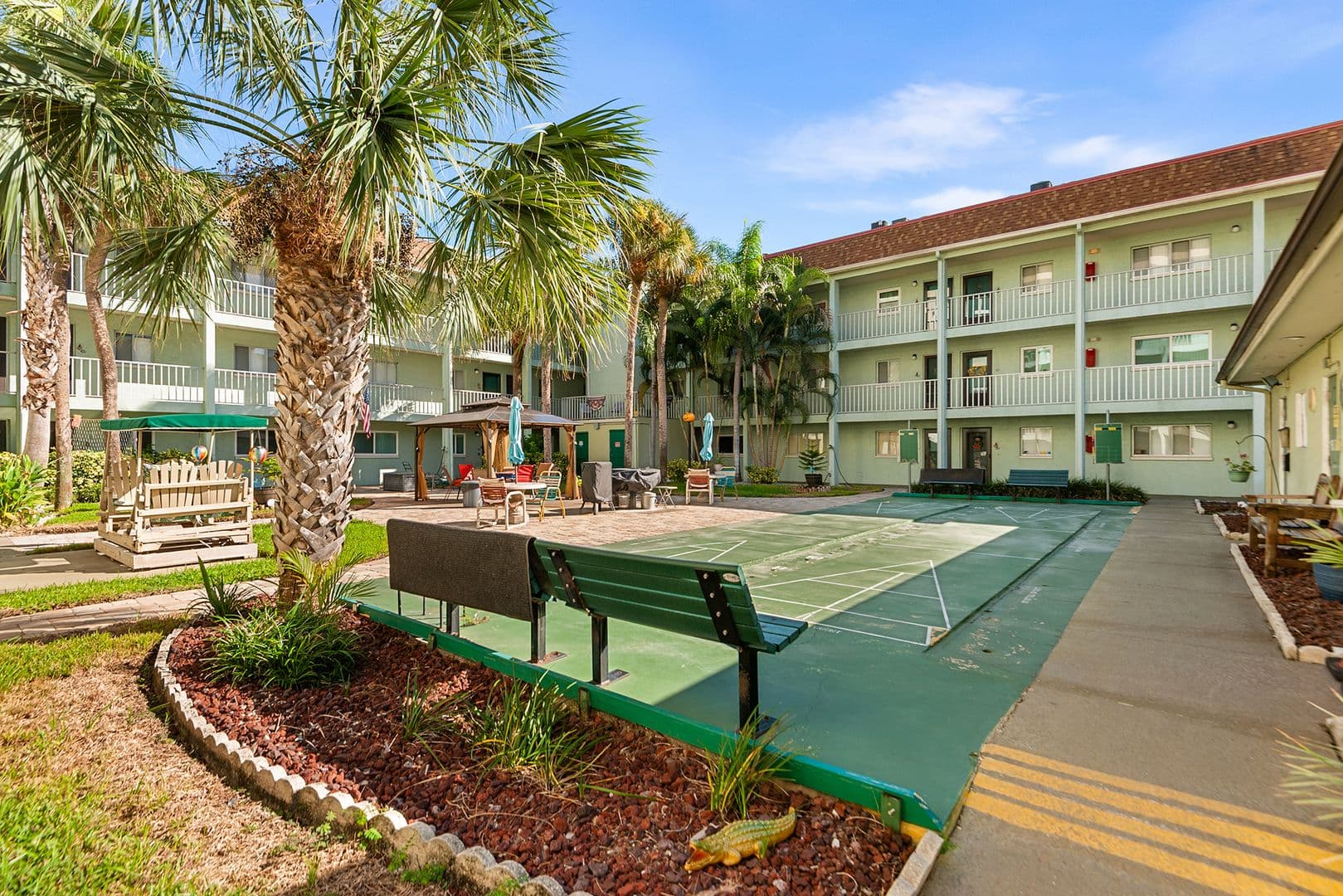 ST PETERSBURG Condo: 801 83RD AVE N