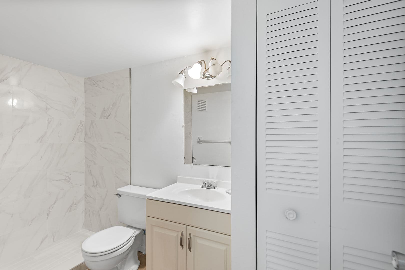 Saint Petersburg Apartment: 555 62nd St. S.