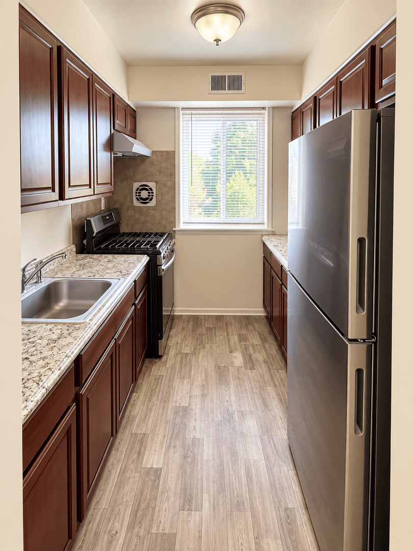 Washington Apartment: 1900 16th Street SE