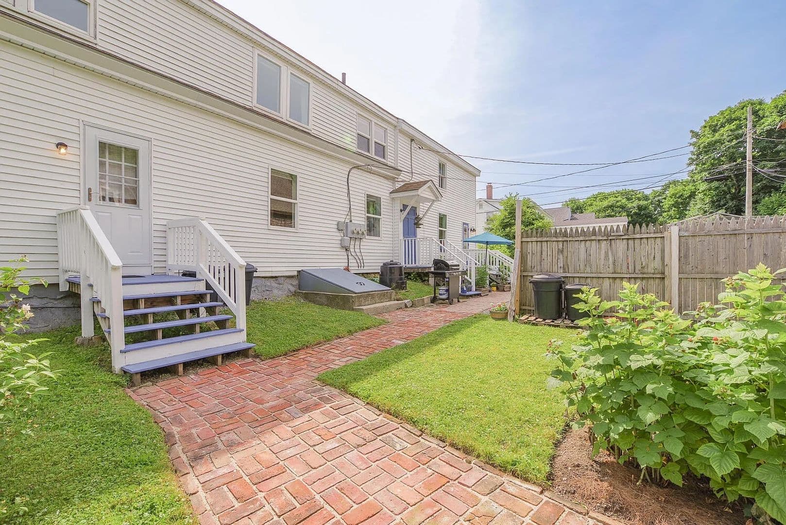 Rockland Apartment: 26 State St. - 03