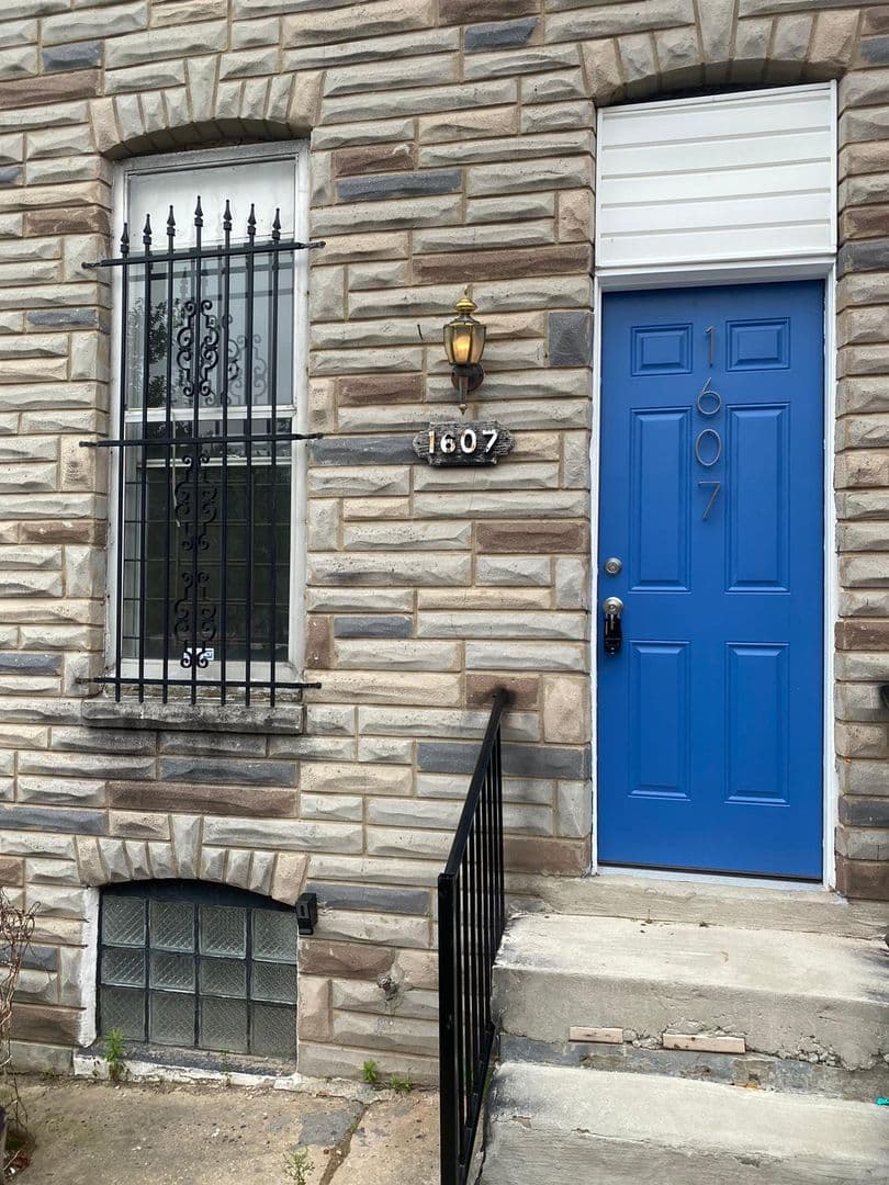 Baltimore House: 1607 Hakesley Pl