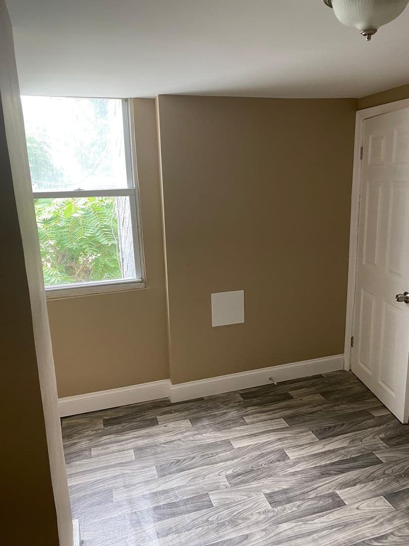 Baltimore House: 1607 Hakesley Pl