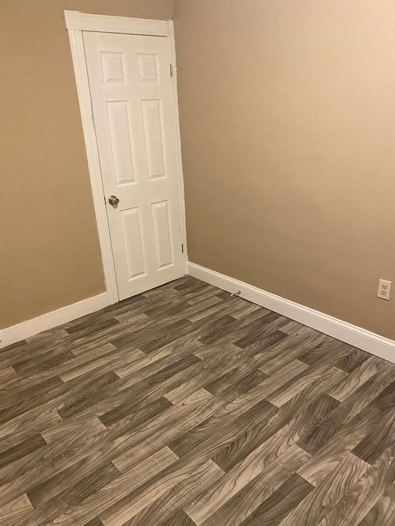 Baltimore House: 1607 Hakesley Pl