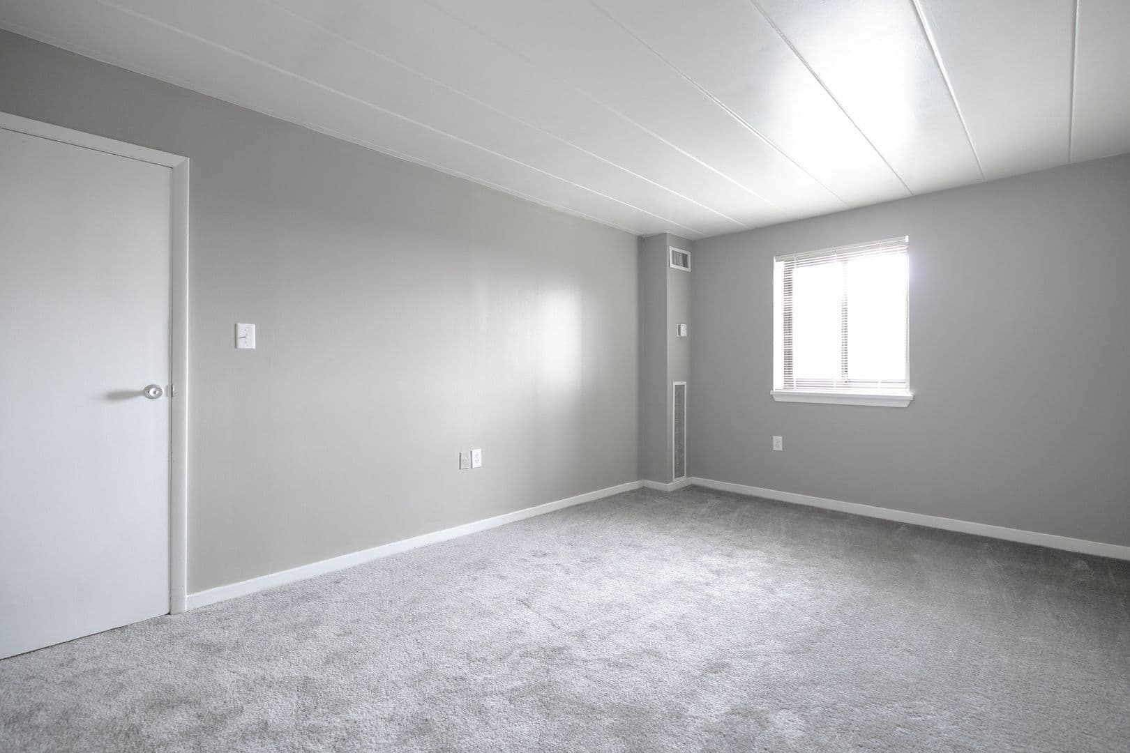 Pittsburgh Apartment: 460 Washington Road