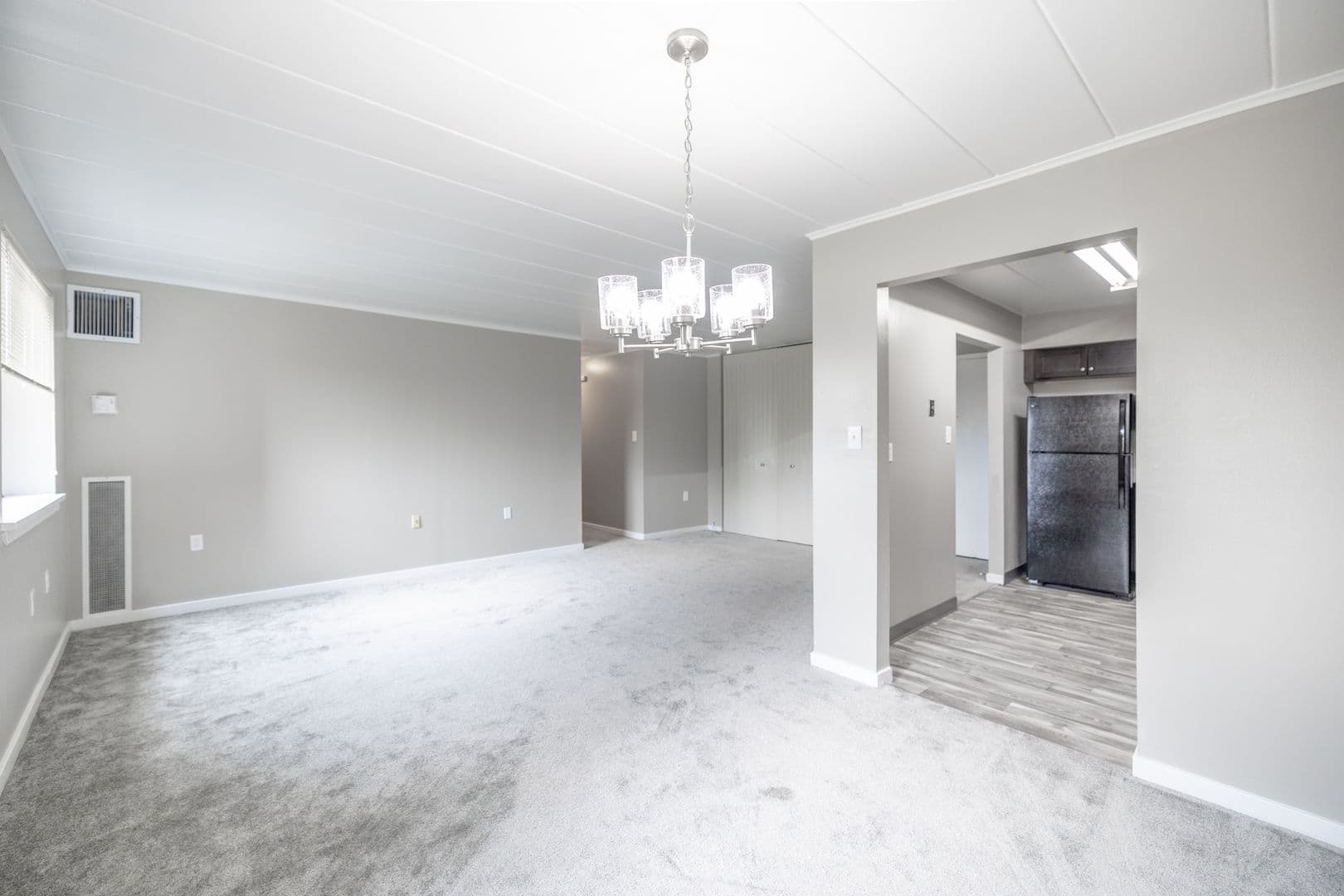 Pittsburgh Apartment: 460 Washington Road