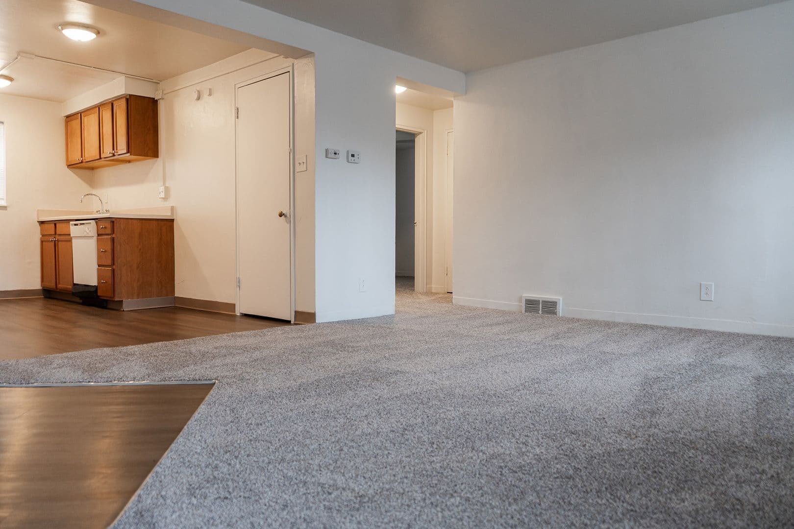 Pittsburgh Apartment: 100-175 Hilands Pl