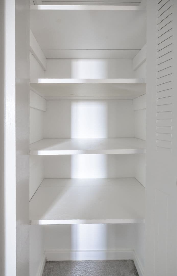 Pittsburgh Apartment: 460 Washington Road