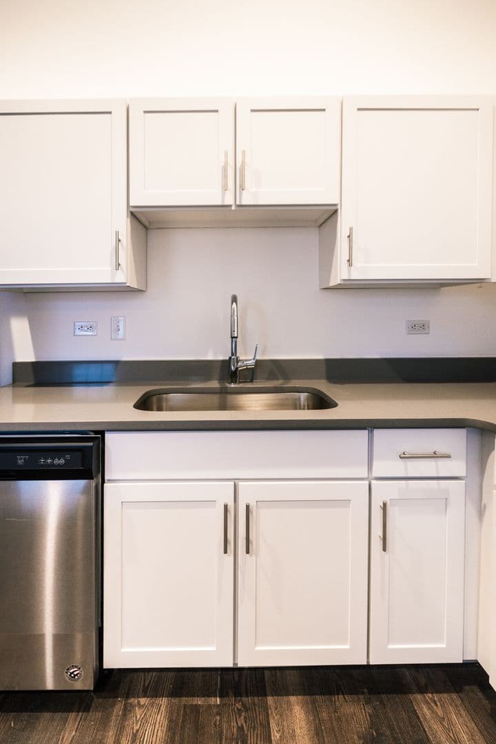 Pittsburgh Apartment: 840 W North Ave.