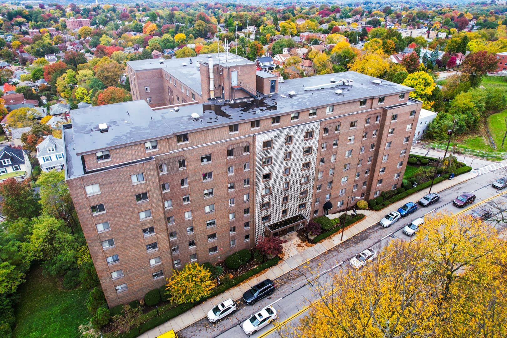 Pittsburgh Apartment: 460 Washington Road