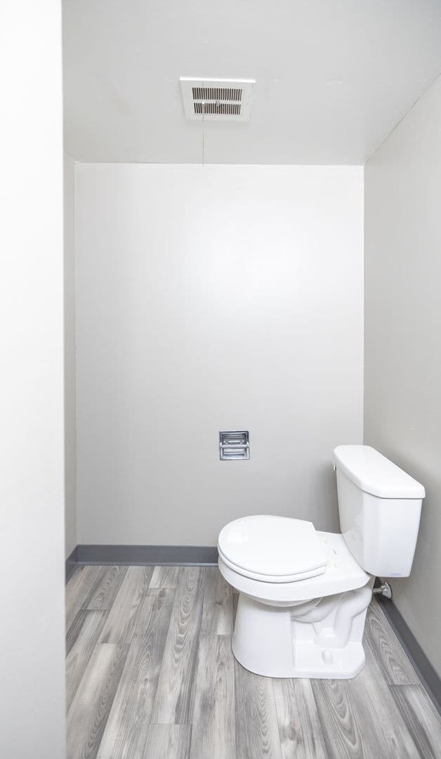 Pittsburgh Apartment: 460 Washington Road