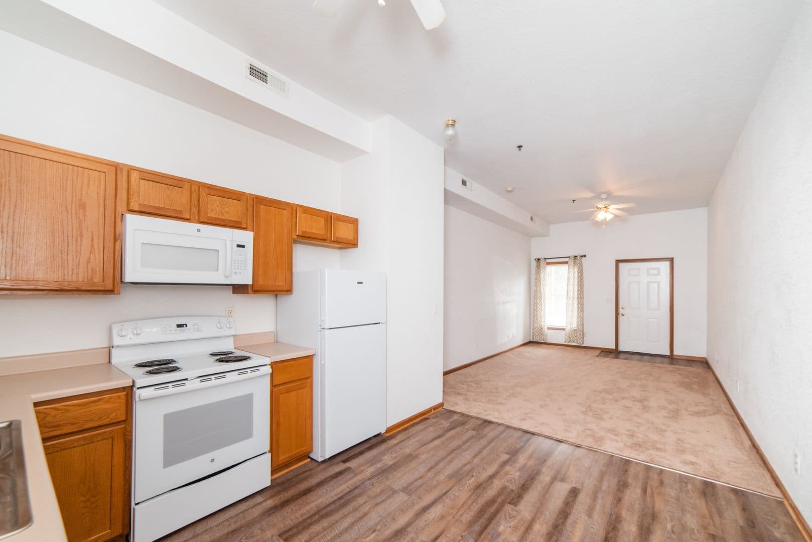 Morgantown Apartment: 100-1400 Pinnacle Heights Drive