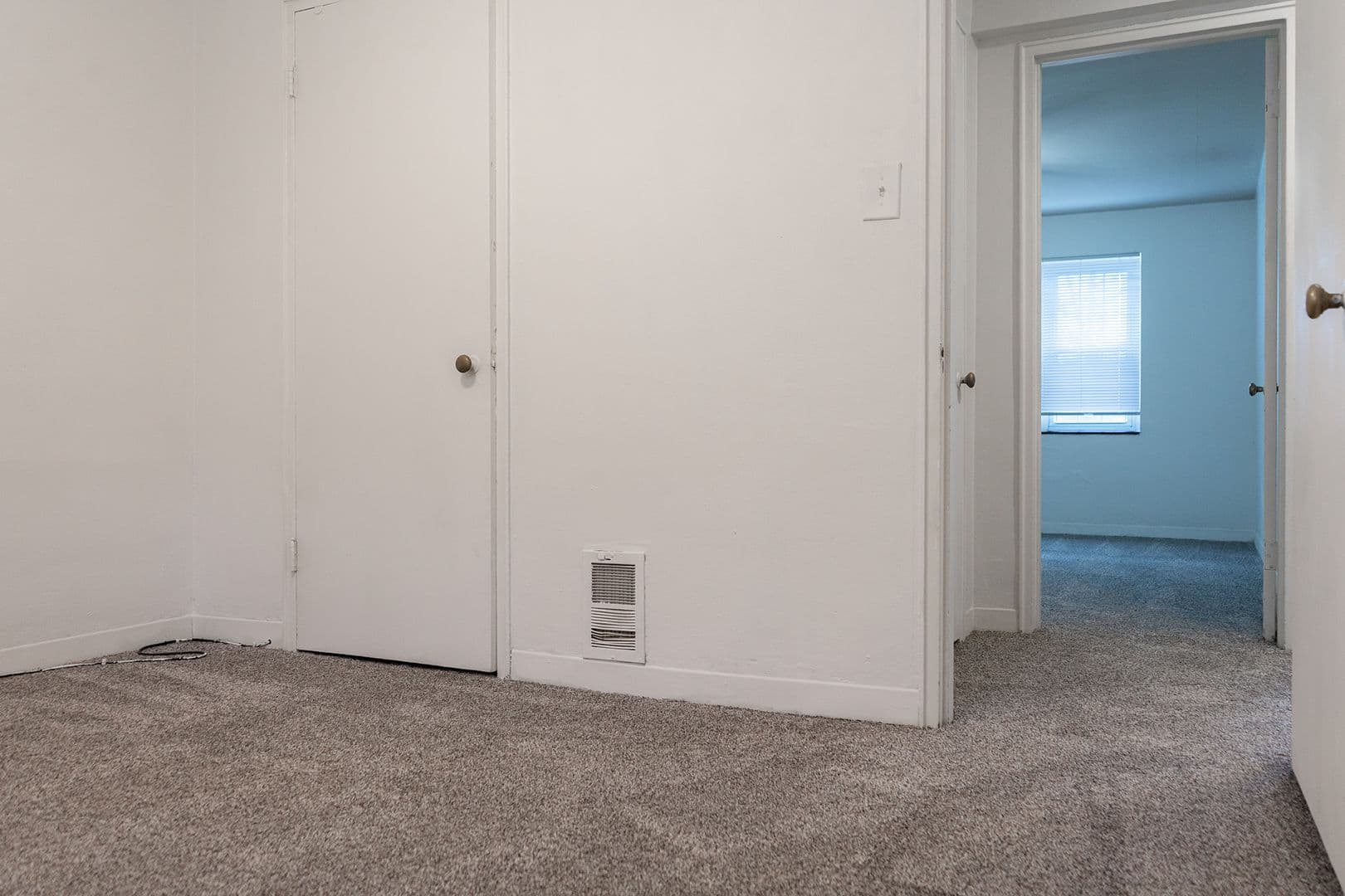 Pittsburgh Apartment: 100-175 Hilands Pl