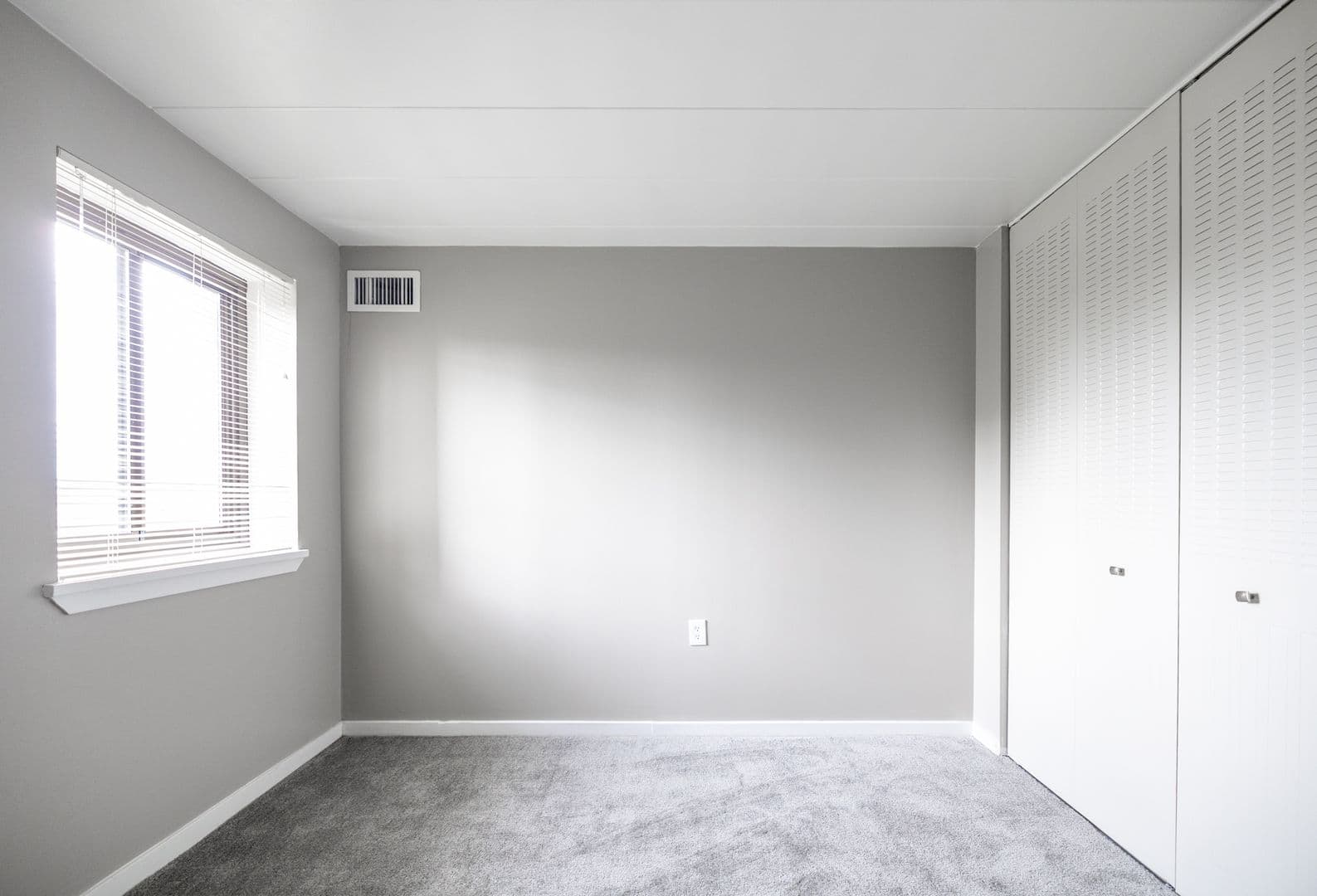 Pittsburgh Apartment: 460 Washington Road