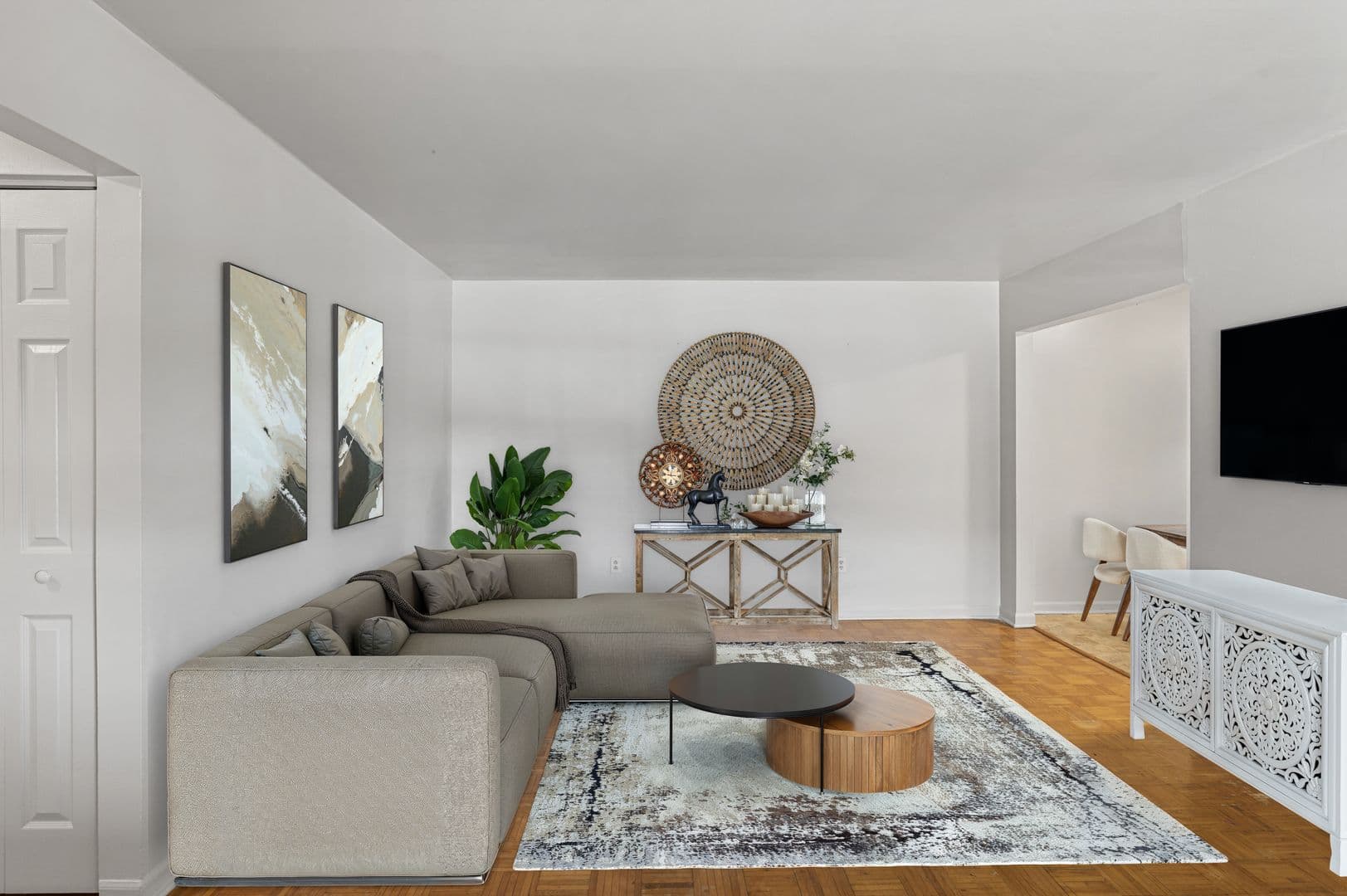 Clarksburg Apartment: 1 Stoneybrook Road