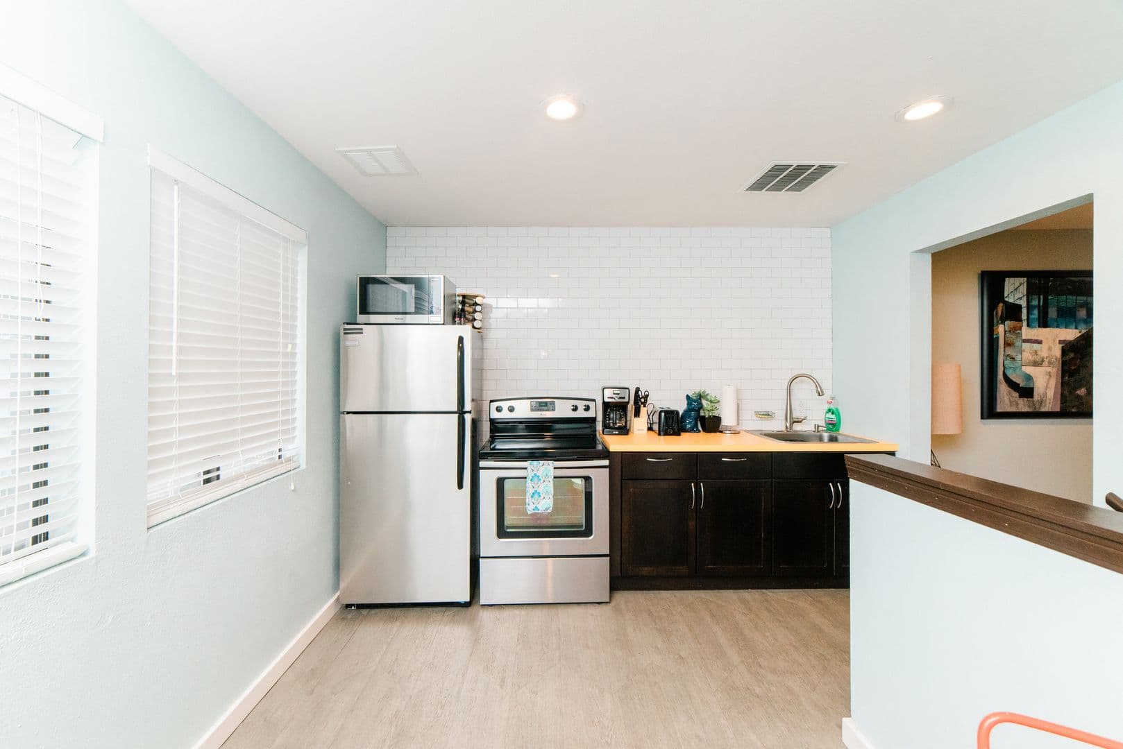 Pittsburgh Apartment: 700 Mansfield Ave
