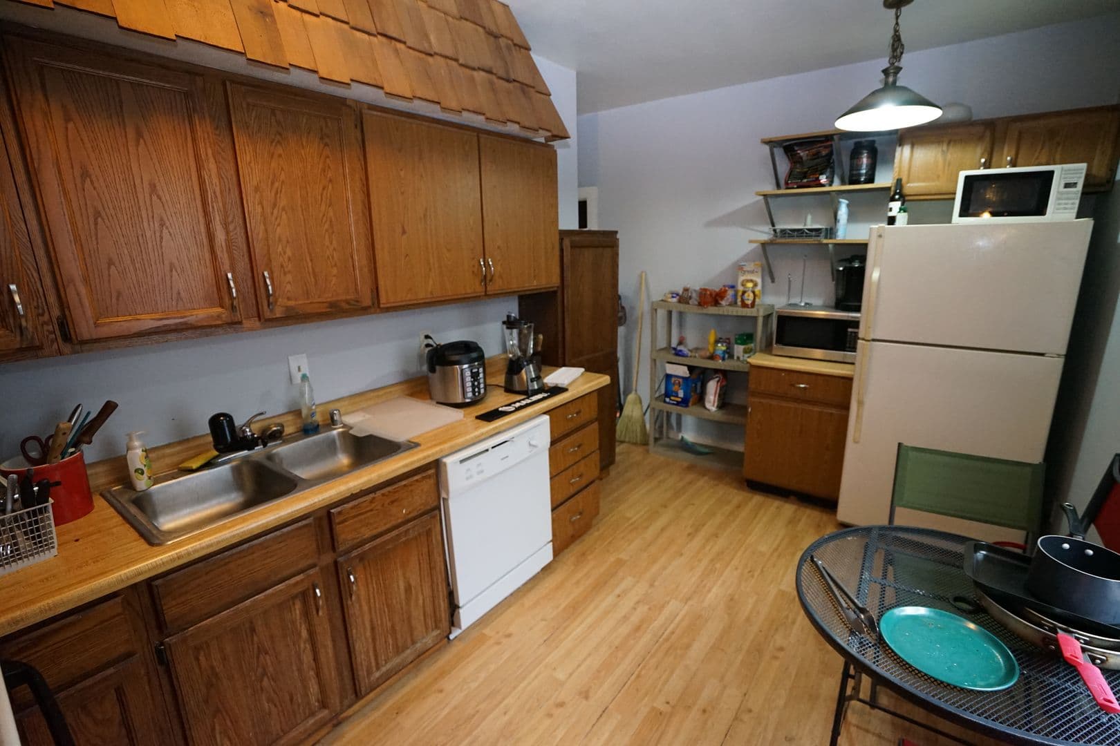Madison Apartment: 409 W. Mifflin St.