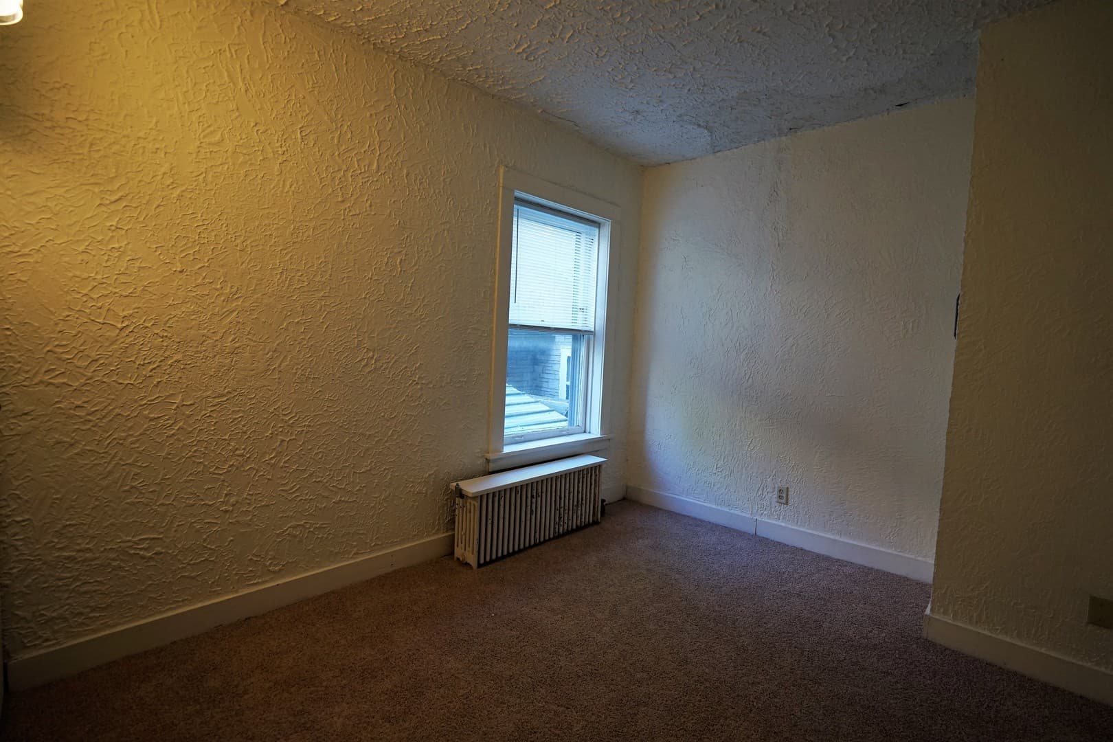 Madison Apartment: 17 S. Hancock St.