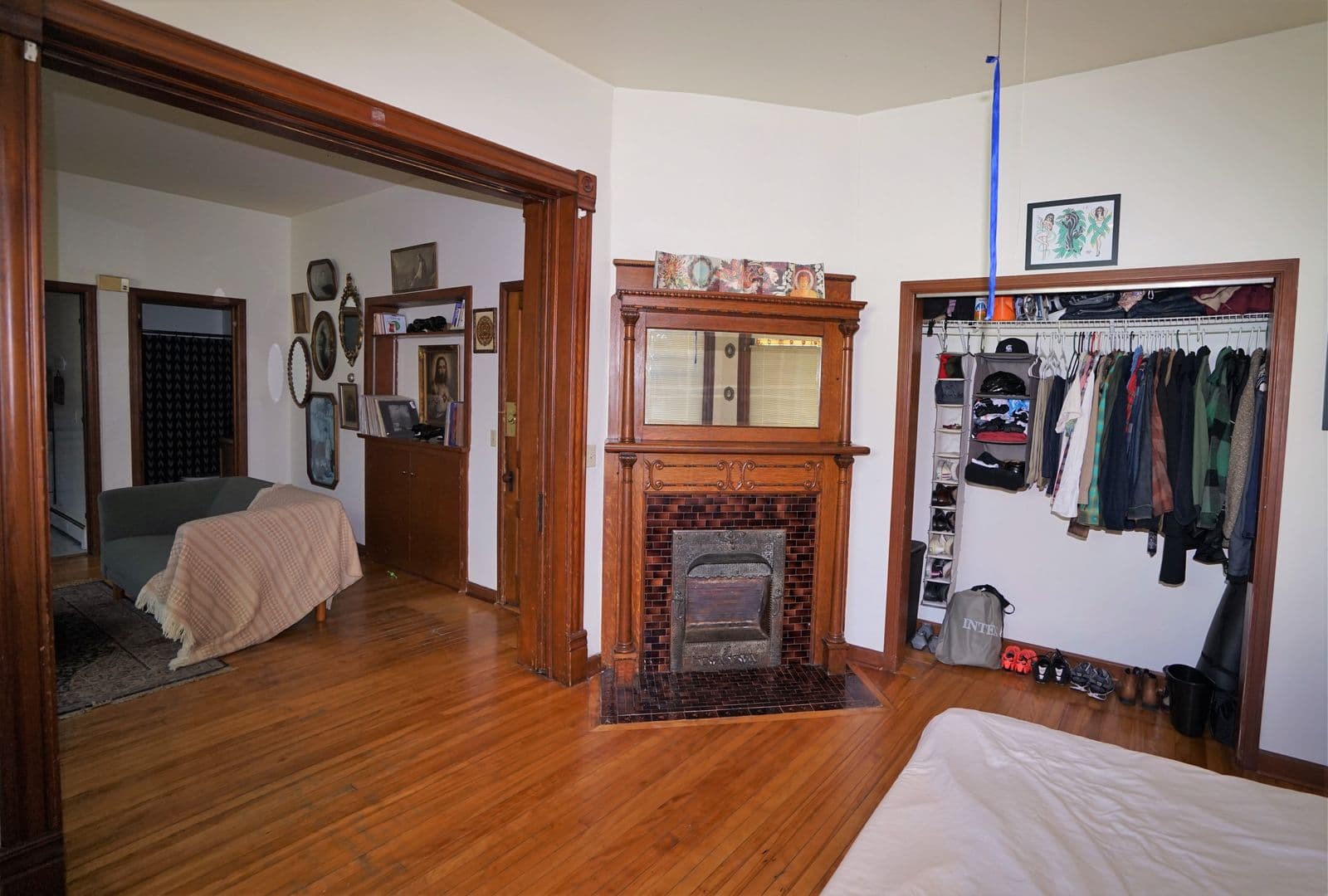 Madison Apartment: 115 S. Hancock St.