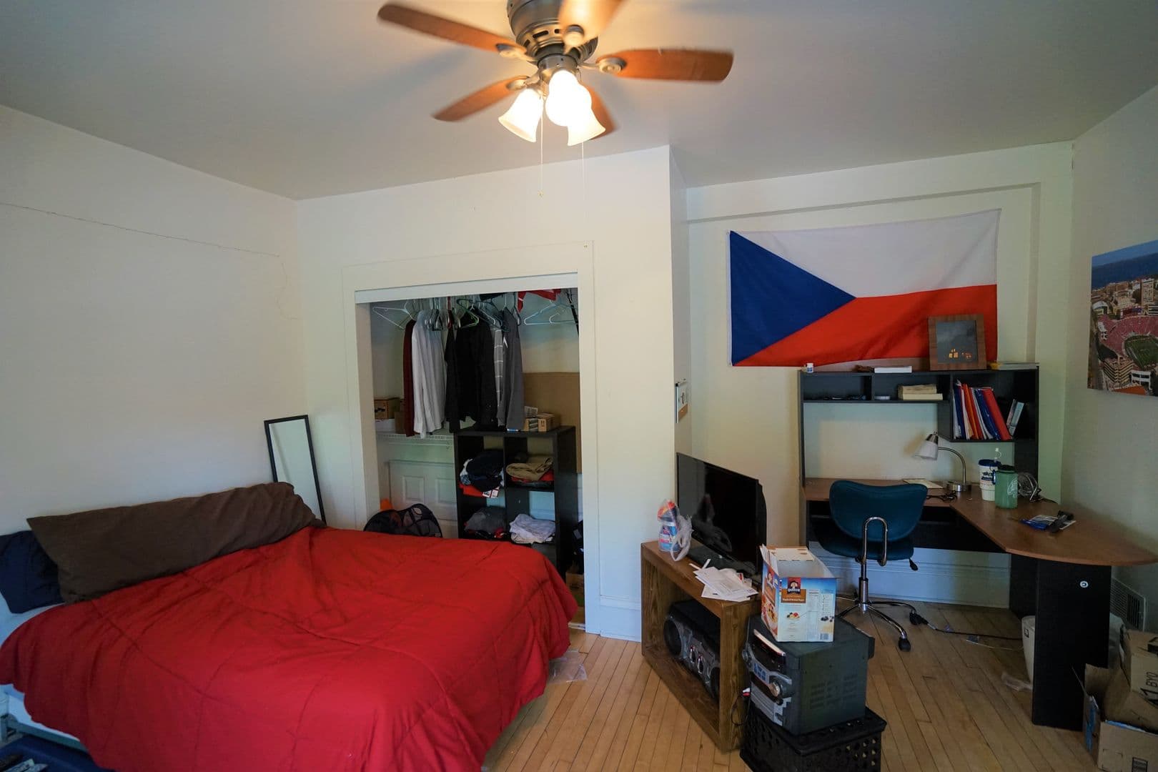 Madison Apartment: 345-347 W. Doty St.