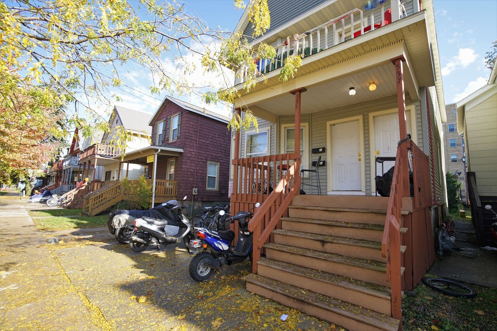 Madison Apartment: 535 W. Mifflin St.