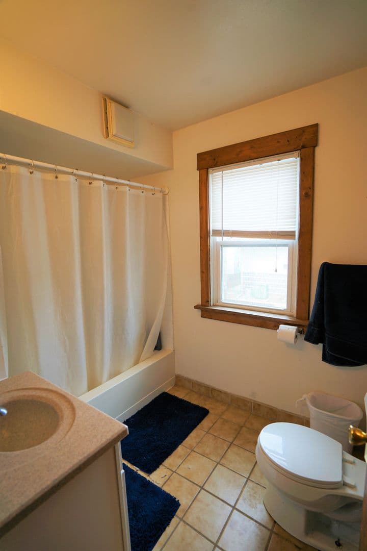 Madison Apartment: 348 W. Wilson St.