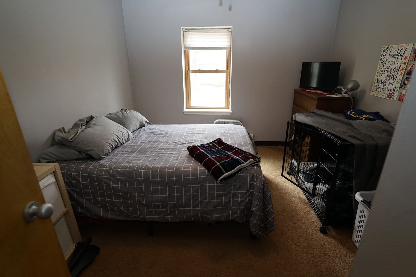 Madison Apartment: 425 Paunack Place