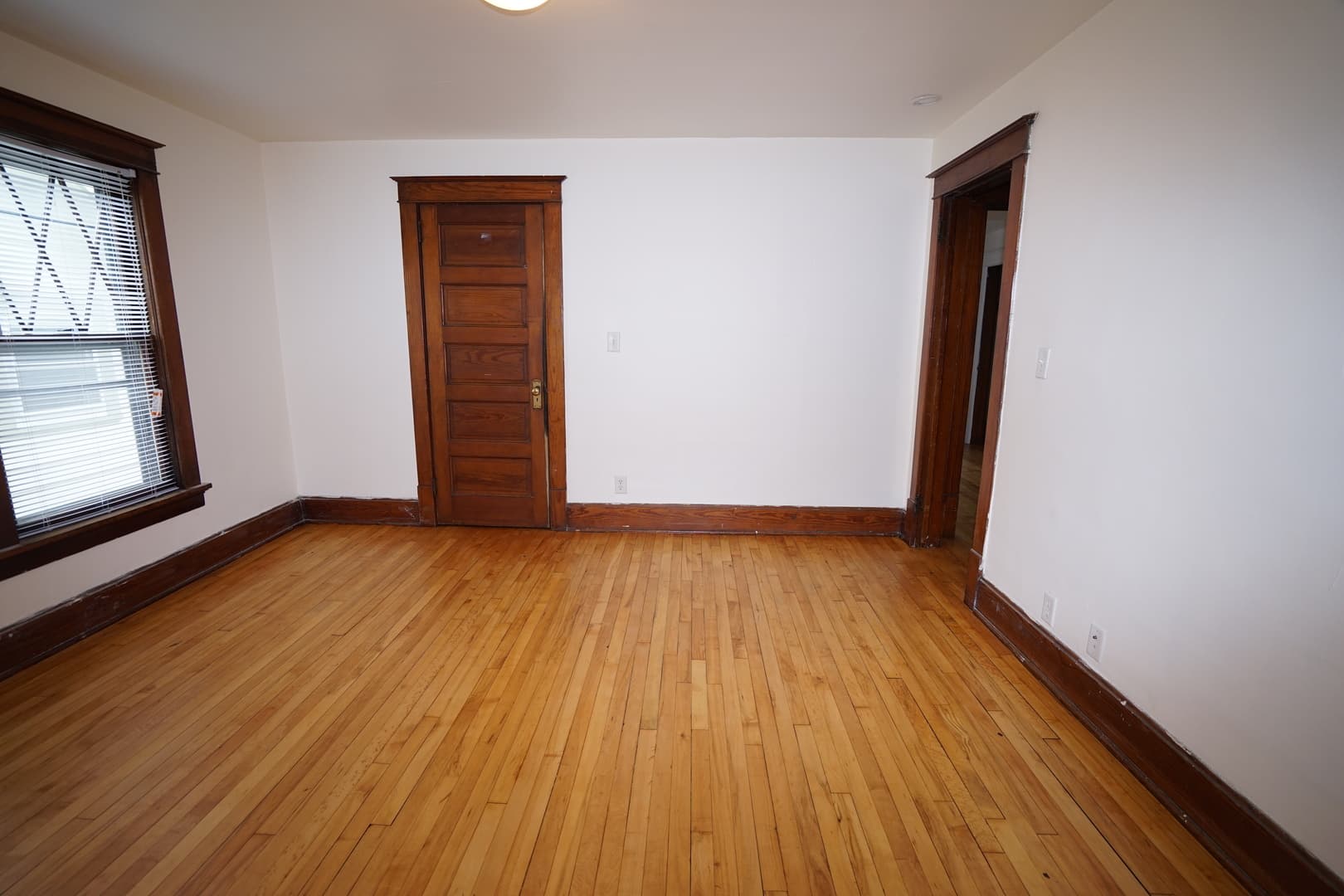 Madison Apartment: 1326 Mound St.