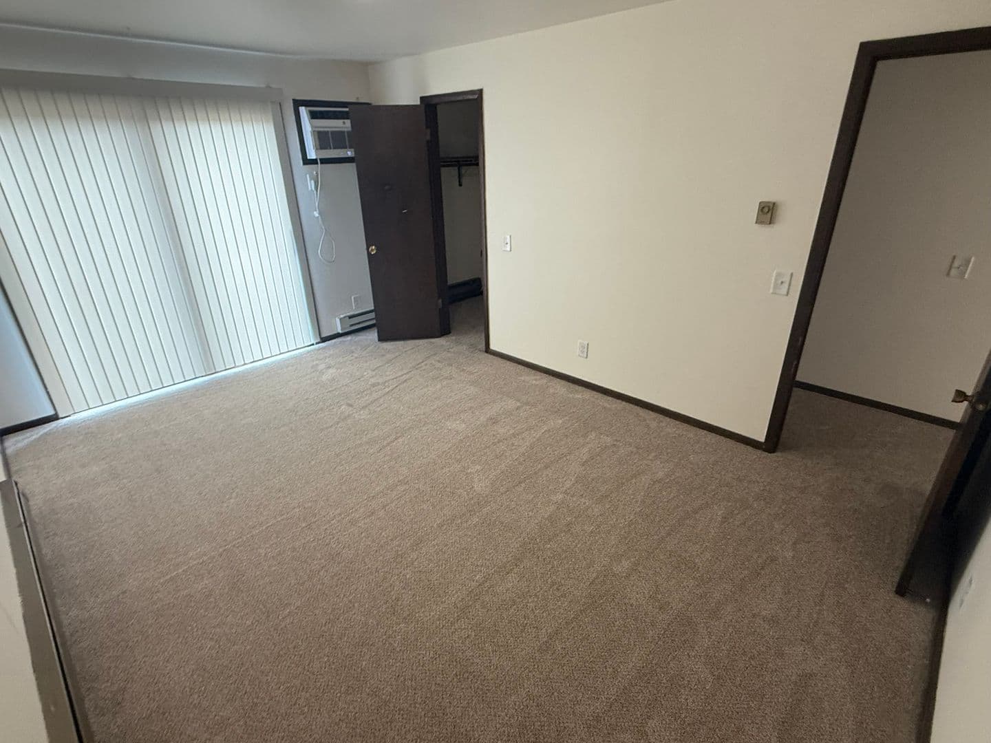 Sun Prairie Apartment: 257-261 Broadway Dr.
