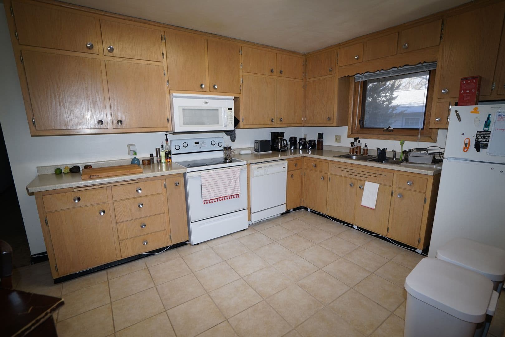 Madison Apartment: 806 W. Olin Ave