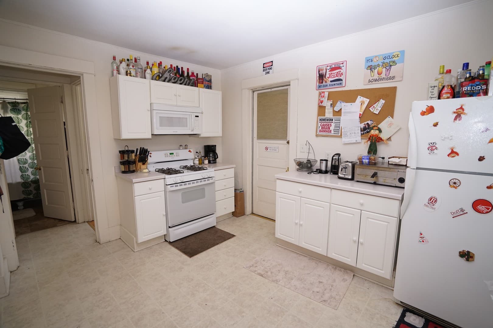 Madison Apartment: 345-347 W. Doty St.