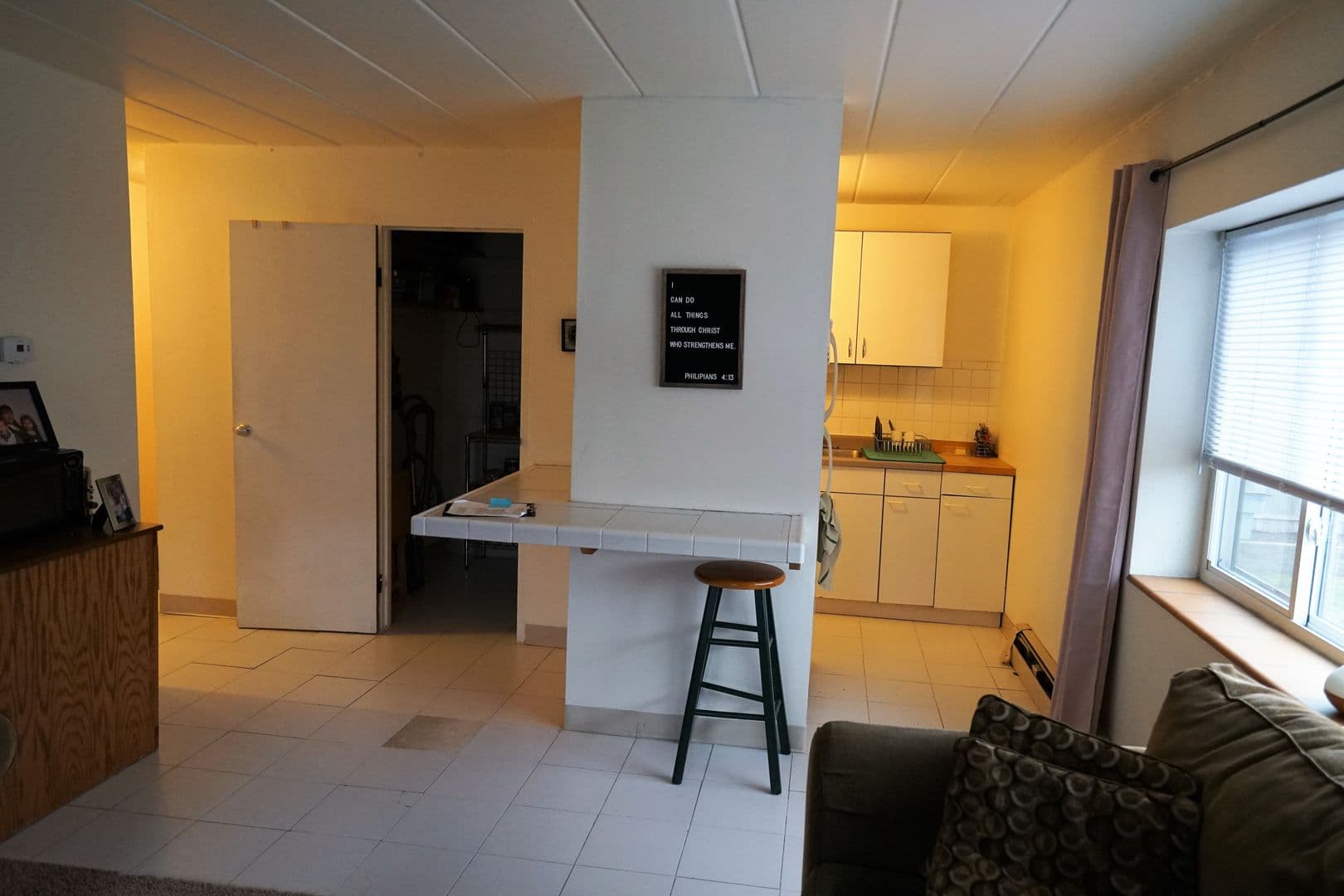 Madison Apartment: 2102 University Ave