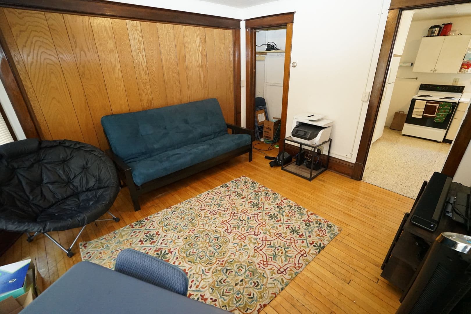 Madison Apartment: 1326 Mound St.
