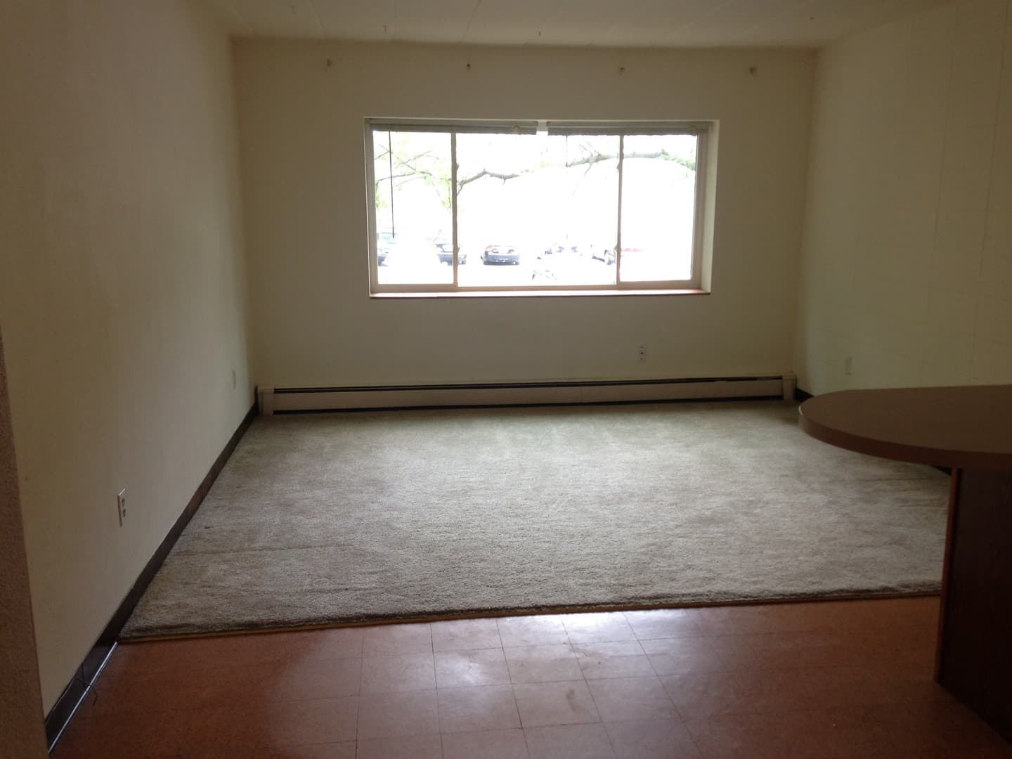 Madison Apartment: 2102 University Ave