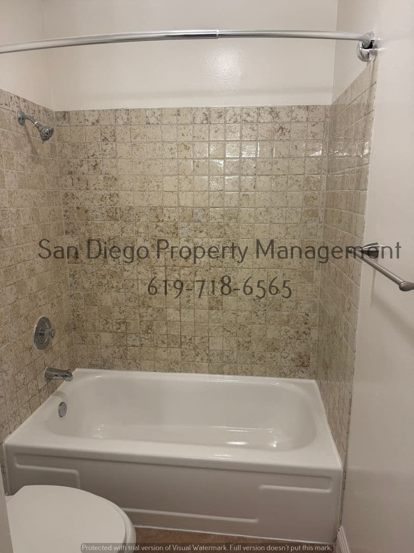 Del Mar Apartment: 13655-13798 Ruette Le Parc